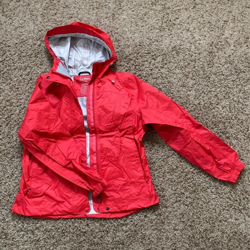 L.L. Bean Trail Model Rainwear Jacket Petite
